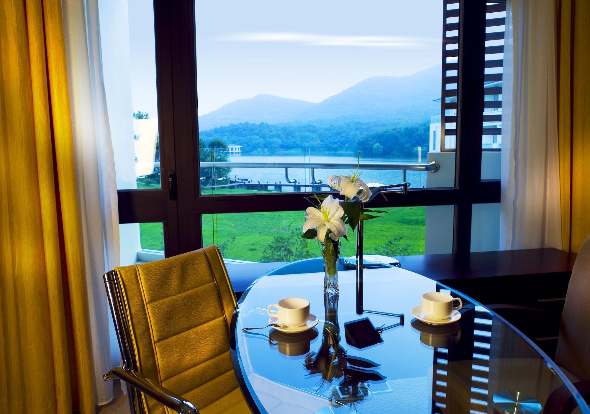 The Purple Palace - Jinling Hotels & Resorts Nanking Exterior foto